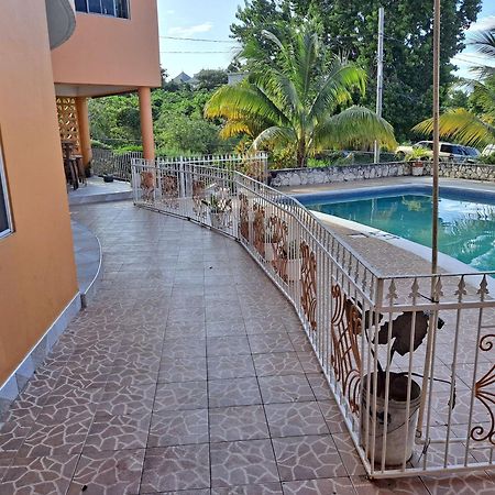 Chaudhry Holiday House Montego Bay Zewnętrze zdjęcie