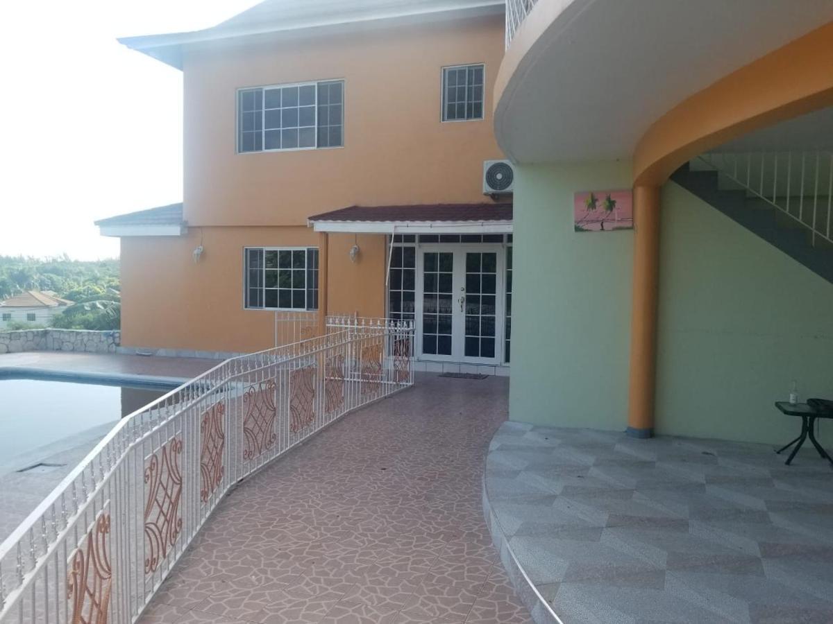 Chaudhry Holiday House Montego Bay Zewnętrze zdjęcie