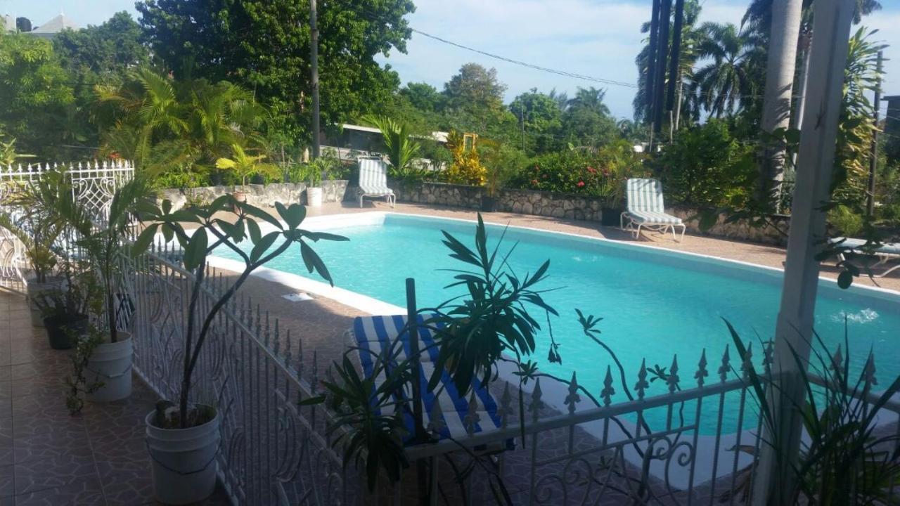Chaudhry Holiday House Montego Bay Zewnętrze zdjęcie