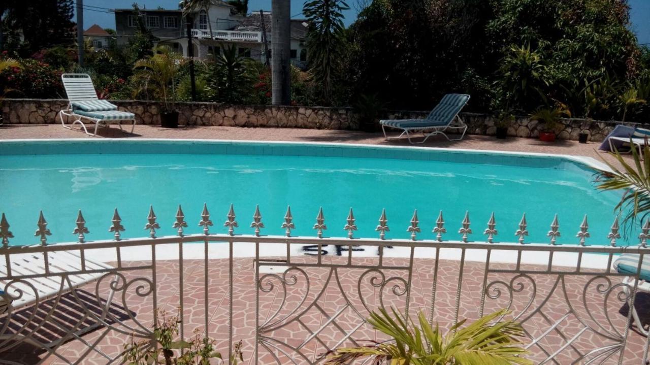 Chaudhry Holiday House Montego Bay Zewnętrze zdjęcie