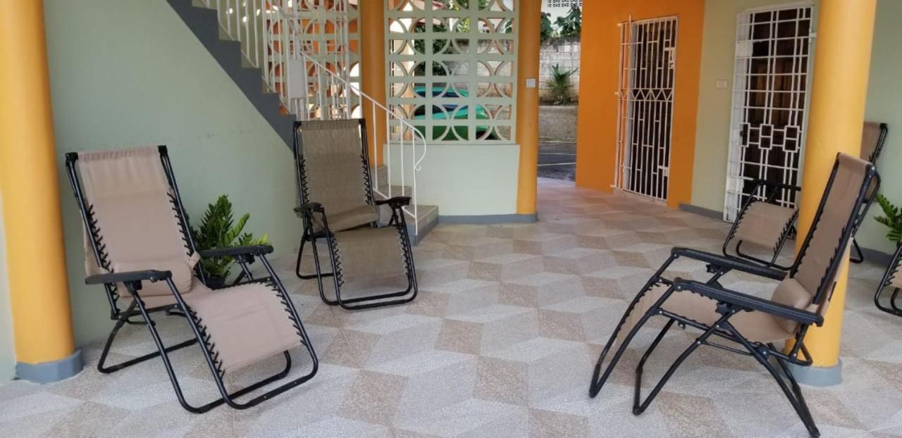 Chaudhry Holiday House Montego Bay Zewnętrze zdjęcie